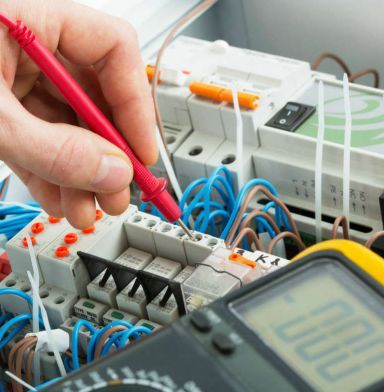 Travaux en électricité